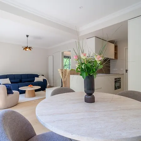 Lägenhet & Lounge *